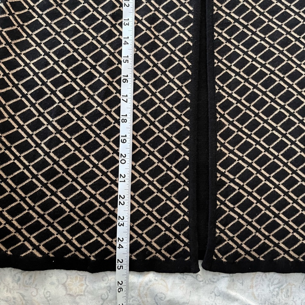 Requirements Black and Tan Cardigan‎ Sweater - Picture 7 of 11